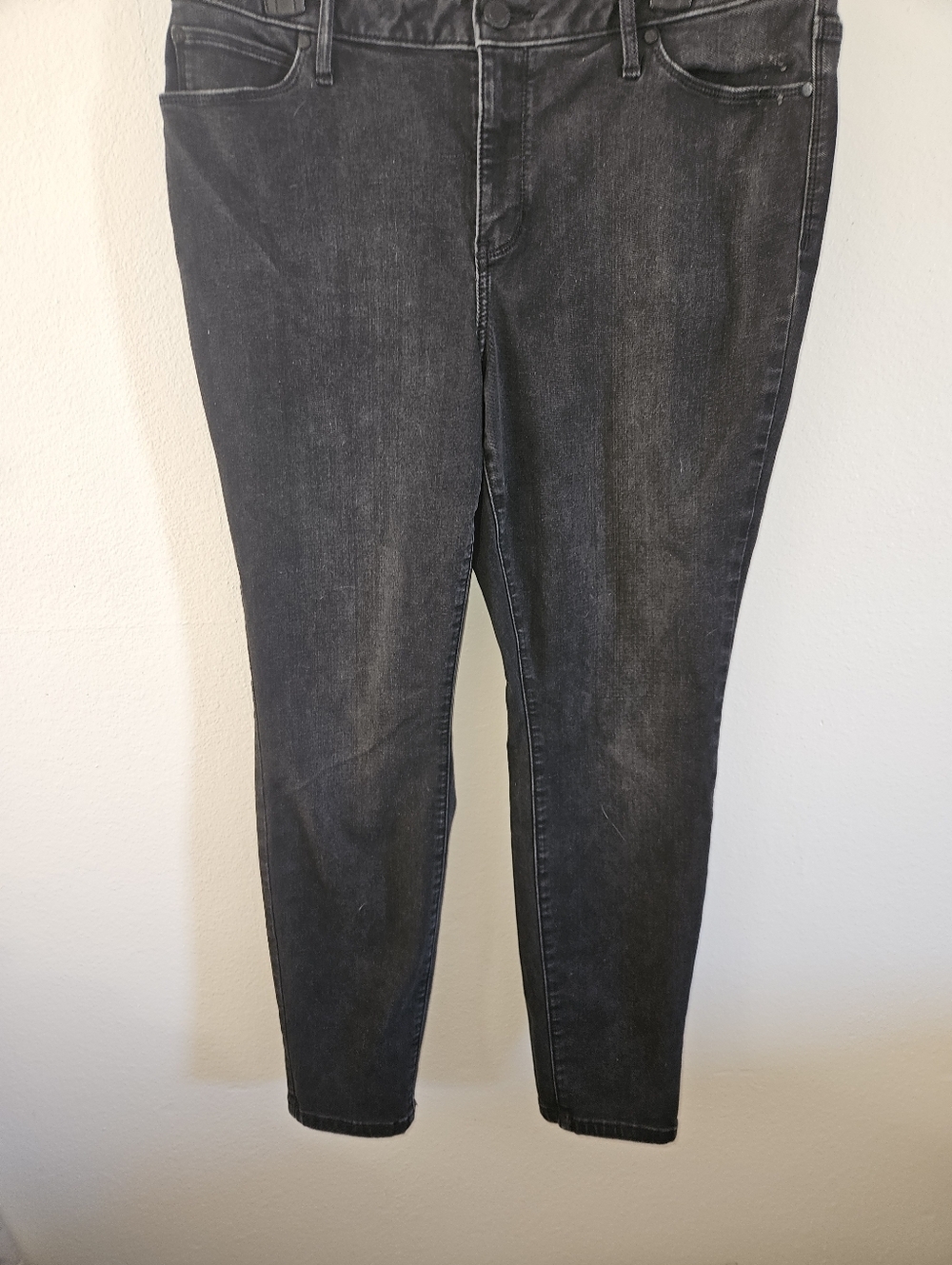 Simply Vera Vera Wang Womans Black Skinny Jeans Size 16 - Picture 4 of 15